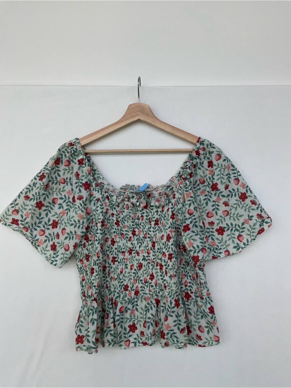 Draper James Strawberry Smocked Short Sleeve Top